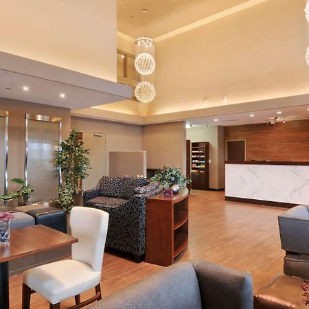 Days Inn By Wyndham Regina Airport West Dalaman gambar