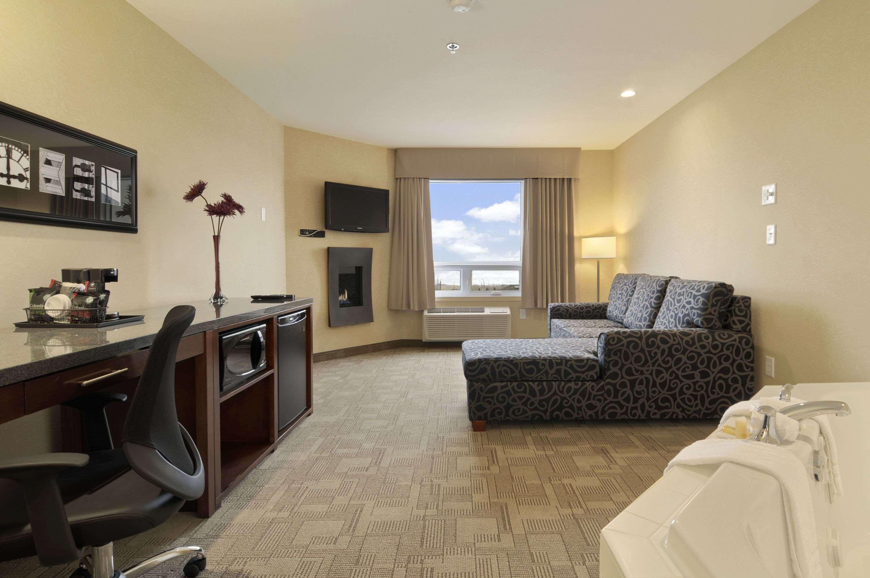 Days Inn By Wyndham Regina Airport West Bilik gambar