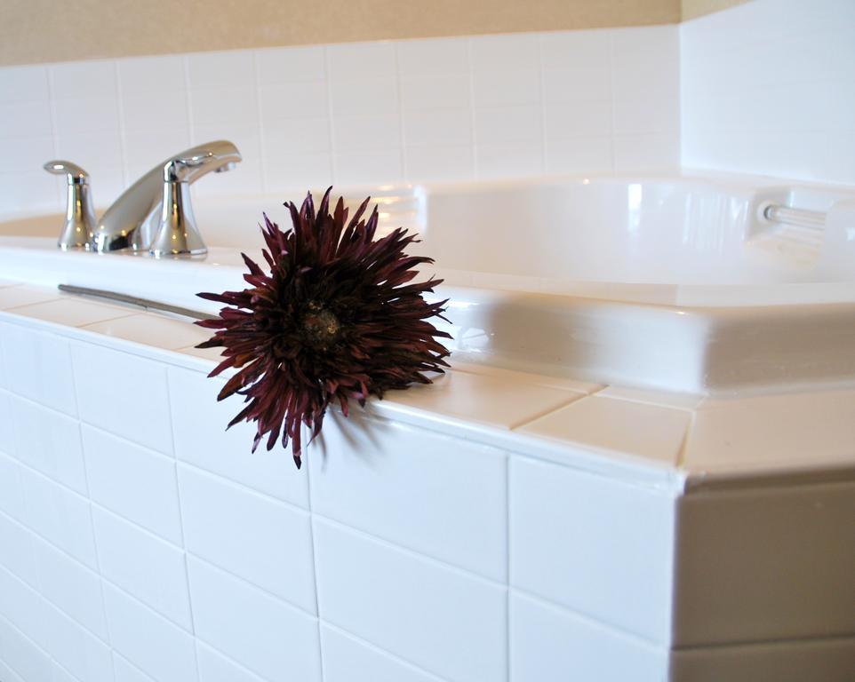 Days Inn By Wyndham Regina Airport West Luaran gambar